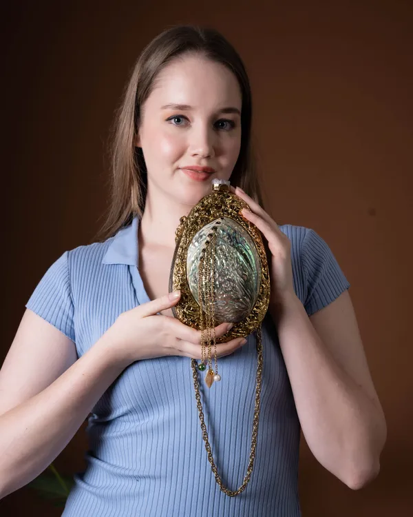 Solene_Mirage_MOP_Clutch_–_Sculptural_Mother_of_Pearl_Purse